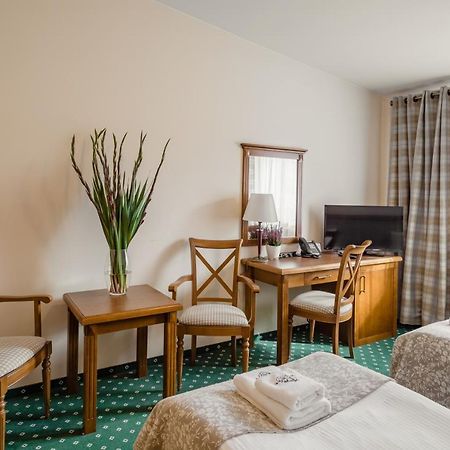 Hotel Ranczo Smyczyna מראה חיצוני תמונה