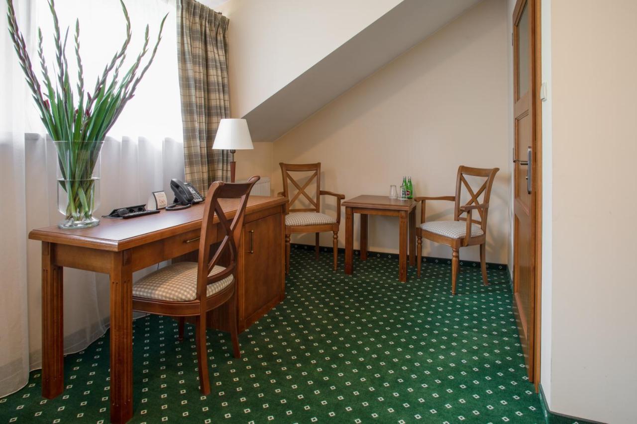 Hotel Ranczo Smyczyna מראה חיצוני תמונה