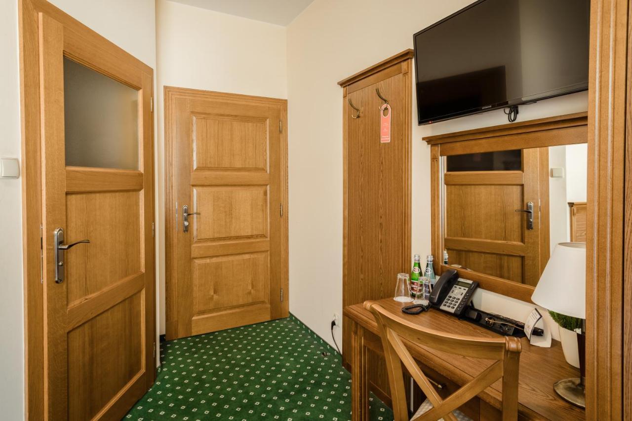 Hotel Ranczo Smyczyna מראה חיצוני תמונה