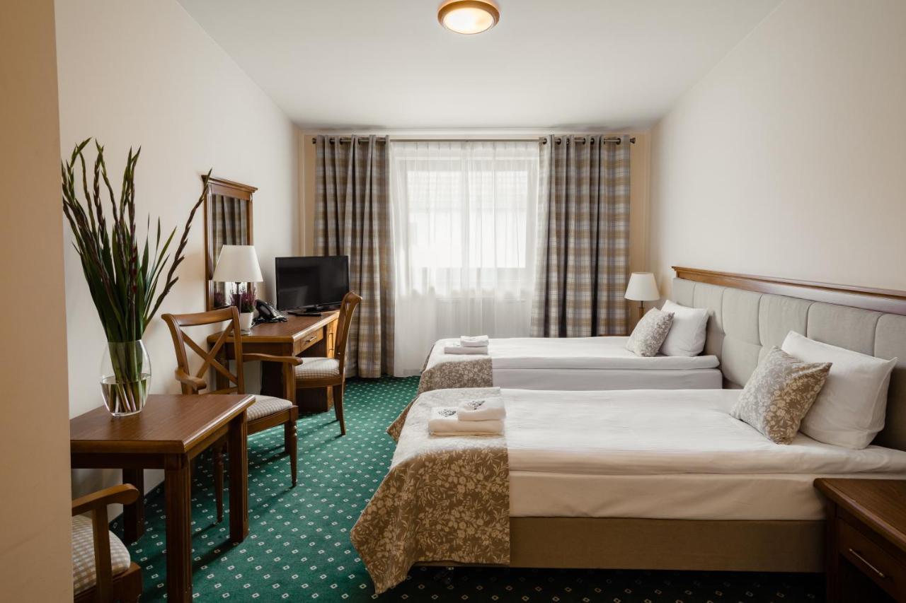 Hotel Ranczo Smyczyna מראה חיצוני תמונה